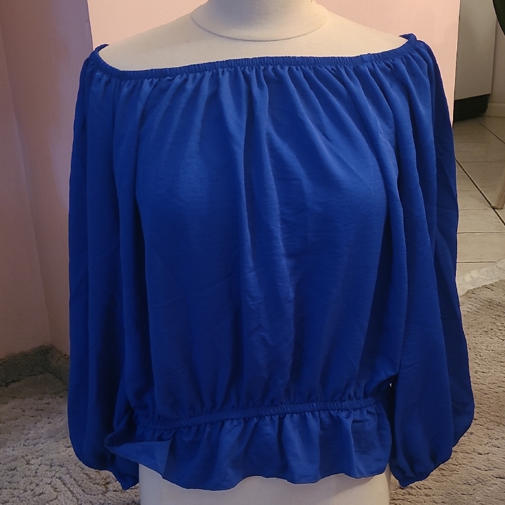 Chic Royal Blue Off-Shoulder Blouse Size LG